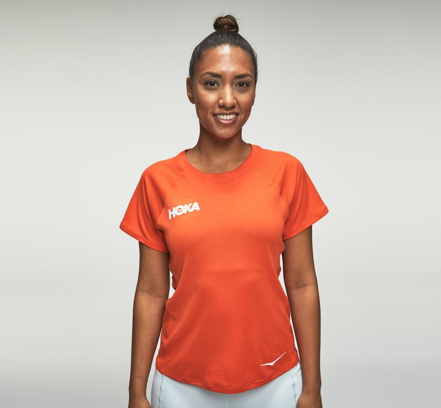 Hoka Australia One One Performance Short Sleeve - Womens Tops Orange - QIWKG-4960